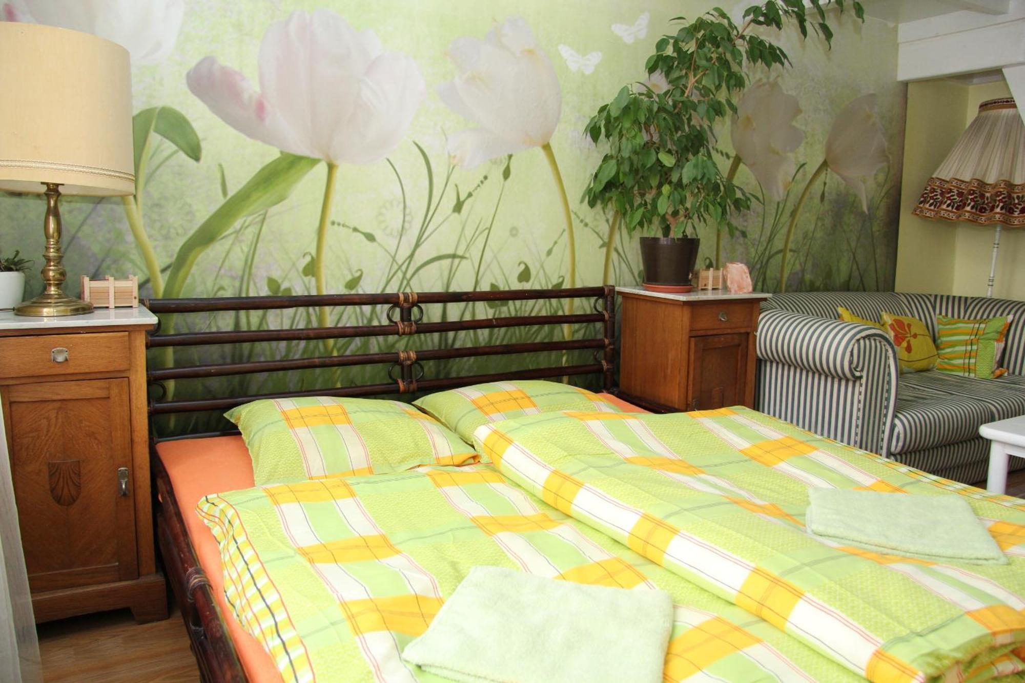 Artharmony Pension & Hostel Prag Exterior foto